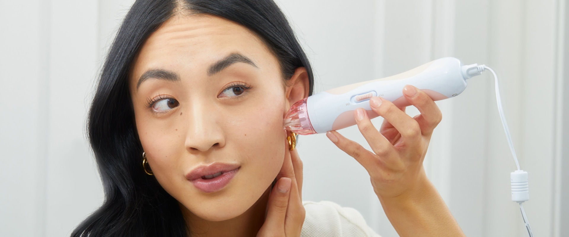 How to Safely Perform At-Home Microdermabrasion