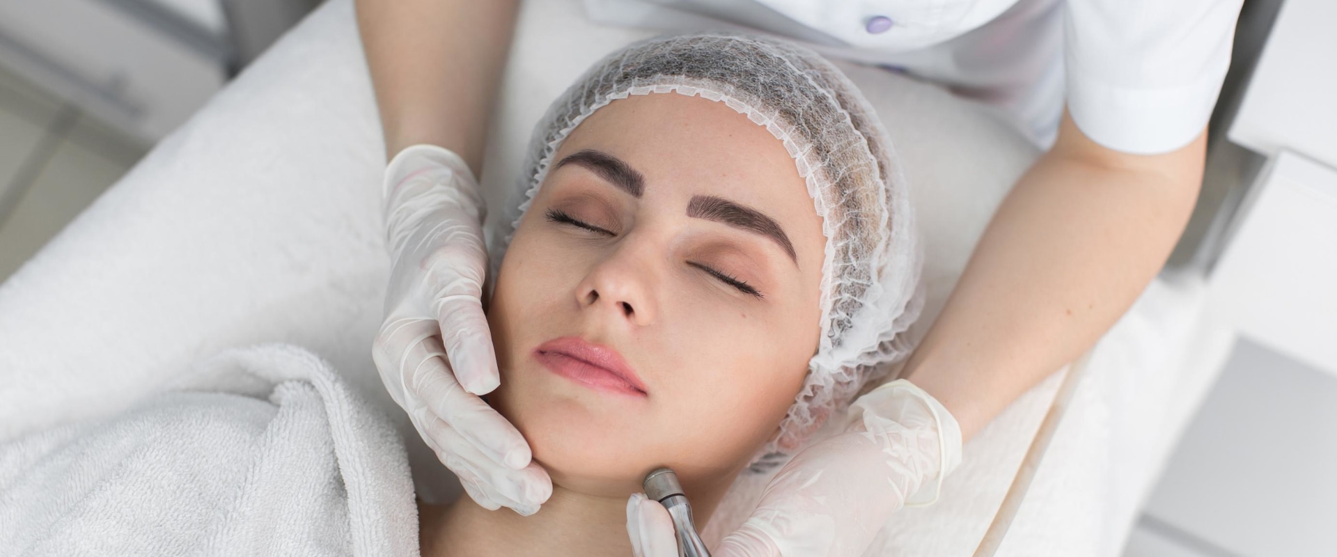 How Microdermabrasion Works: The Ultimate Guide to Skin Rejuvenation