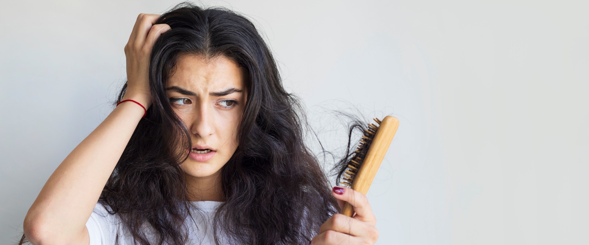 Natural remedies for female hair loss: How to Maintain Healthy Hair without Cosmetic Procedures